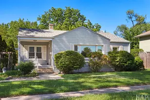 281 Chestnut St, Antioch, IL 60002 - Photo 2