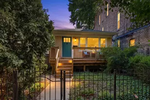 1429 W Huron St, Chicago, IL 60642 - Photo 1
