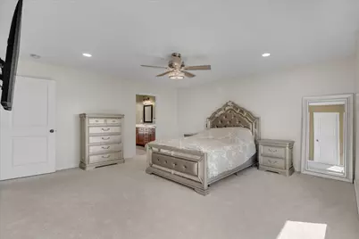 5922 Valley Drive, Bettendorf, IA 52722 - Photo 28