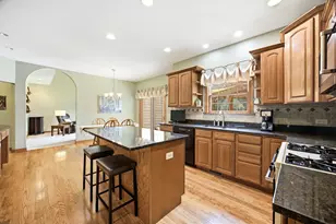 5121 Tall Oaks Dr, Ringwood, IL 60072 - Photo 4