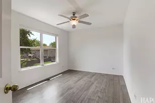 1090 Winding Glen Ct, Carol Stream, IL 60188 - Photo 20