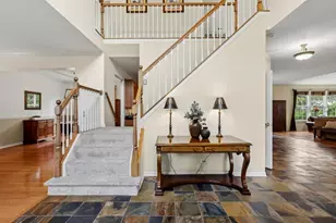 260 Summerdale Ln, Algonquin, IL 60102 - Photo 2