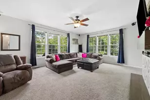 2900 Andrus Dr, West Chicago, IL 60185 - Photo 12