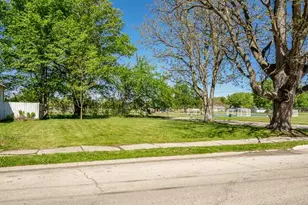 801 18th St, Rockford, IL 61104 - Photo 1