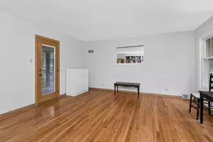 326 N Kensington Ave, La Grange Park, IL 60526 - Photo 4