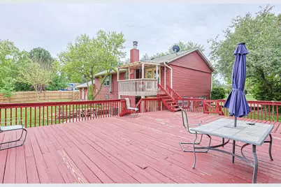 9012 Swanson Road, Lake in the Hills, IL 60156 - Photo 22