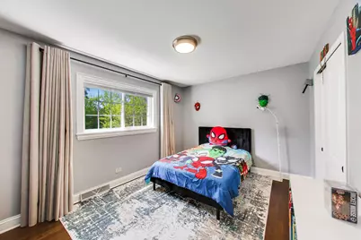 9448 N Oak Avenue, Des Plaines, IL 60016 - Photo 22