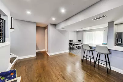 9448 N Oak Avenue, Des Plaines, IL 60016 - Photo 14