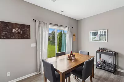 1044 Moraine Drive, South Elgin, IL 60177 - Photo 6