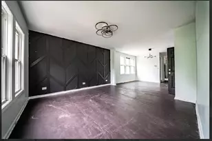 8942 S Baltimore Ave, Chicago, IL 60617 - Photo 16