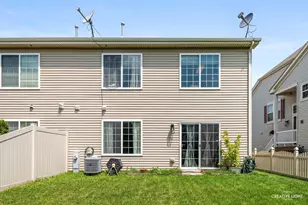 926 Saddle Ridge Dr, Joliet, IL 60432 - Photo 16