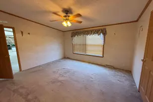923 Apple Ln, Manteno, IL 60950 - Photo 12