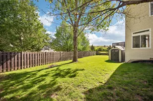 254 W Holly Ct, Round Lake, IL 60073 - Photo 42