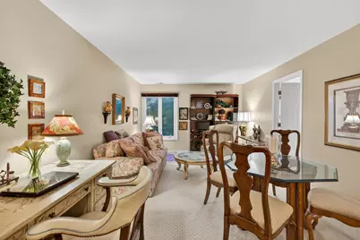 225 Lake Boulevard #545, Buffalo Grove, IL 60089 - Photo 2