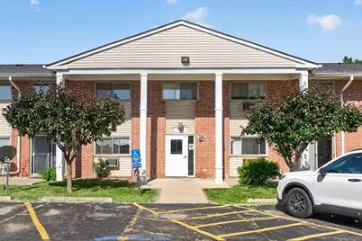 706 Marilyn Avenue #204, Glendale Heights, IL 60139 - Photo 1