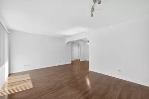 706 Marilyn Ave, Glendale Heights, IL 60139 - Photo 10