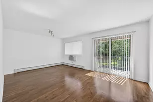 706 Marilyn Ave, Glendale Heights, IL 60139 - Photo 8
