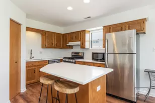 17427 Yakima Dr, Lockport, IL 60441 - Photo 8