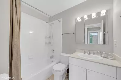 3320 N Racine Avenue, Chicago, IL 60657 - Photo 36