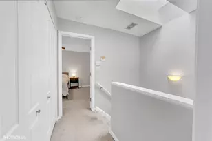 3320 N Racine Ave, Chicago, IL 60657 - Photo 30