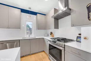 3320 N Racine Ave, Chicago, IL 60657 - Photo 10