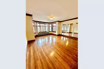 6733 S Maplewood Avenue, Chicago, IL 60629 - Photo 4