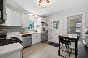 6700 N Odell Ave, Chicago, IL 60631 - Photo 14