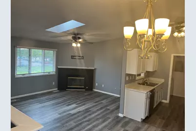 1846 Kerrybrook Court #1846, Sycamore, IL 60178 - Photo 4