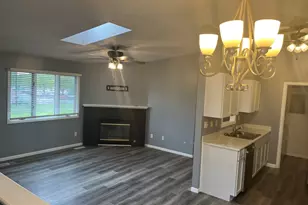 1846 Kerrybrook Ct, Sycamore, IL 60178 - Photo 4