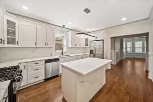 8525 S Hermitage Ave, Chicago, IL 60620 - Photo 14
