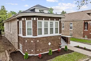 8525 S Hermitage Ave, Chicago, IL 60620 - Photo 2