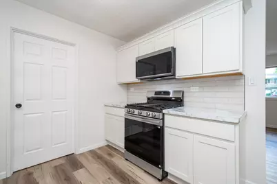 28671 N Harrison Avenue, Wauconda, IL 60084 - Photo 12