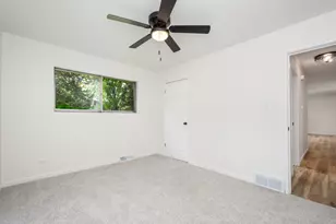 28671 N Harrison Ave, Wauconda, IL 60084 - Photo 16