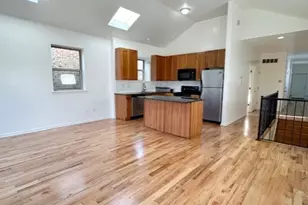 3000 W Flournoy St, Chicago, IL 60612 - Photo 2