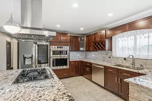 1770 N Newport Rd, Hoffman Estates, IL 60169 - Photo 14
