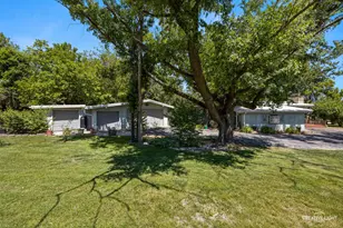 8048 Highland Ave, Downers Grove, IL 60516 - Photo 2