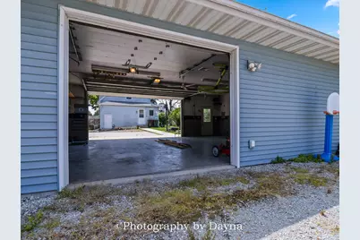561 W Grant Street, Saint Anne, IL 60964 - Photo 24