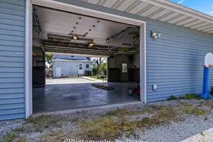 561 W Grant St, Saint Anne, IL 60964 - Photo 24