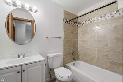 187 Uteg Street #206B, Crystal Lake, IL 60014 - Photo 14