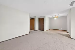 1503 Longwood Dr, Sycamore, IL 60178 - Photo 24