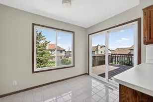1503 Longwood Dr, Sycamore, IL 60178 - Photo 14