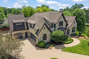 1757 Banchory Ct, Downers Grove, IL 60515 - Photo 2