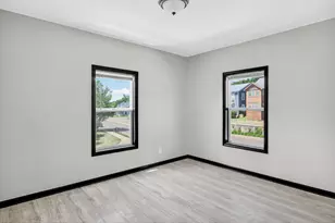 1231 N Main St, Rockford, IL 61103 - Photo 14