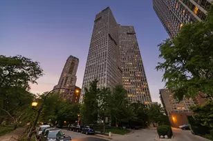2626 N Lakeview Ave, Chicago, IL 60614 - Photo 16