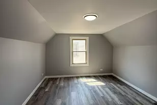 18343 Oakwood Ave, Lansing, IL 60438 - Photo 8