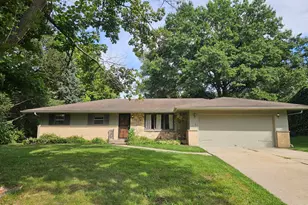 131 Dawn Ave, Rockford, IL 61107 - Photo 1