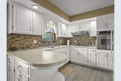 131 Dawn Avenue, Rockford, IL 61107 - Photo 8