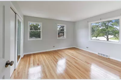 5455 S Catherine Avenue, Countryside, IL 60525 - Photo 14