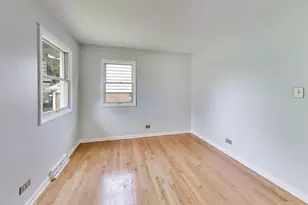 5455 S Catherine Ave, Countryside, IL 60525 - Photo 16