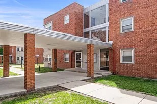 2411 W Balmoral Ave, Chicago, IL 60625 - Photo 20